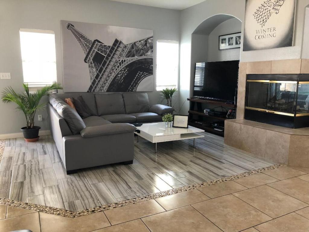 הוילה לאס וגאס Oasis Pool House, Optional Pool Heater מראה חיצוני תמונה